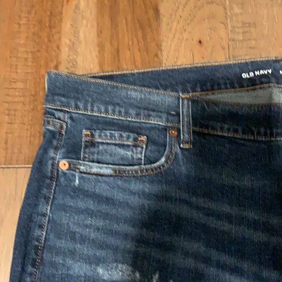 ==Old Navy Ripped Mid-Rise Boyfriend Jeans NWOT size 20 - Picture 4 of 9